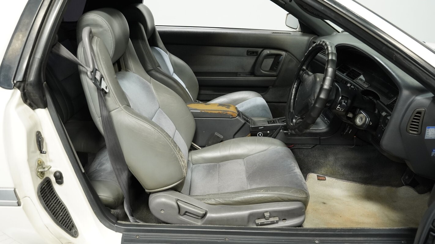 Toyota-Supra-1991-Coupe-39