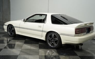 Toyota-Supra-1991-Coupe-7