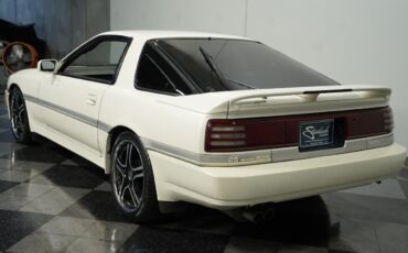 Toyota-Supra-1991-Coupe-8