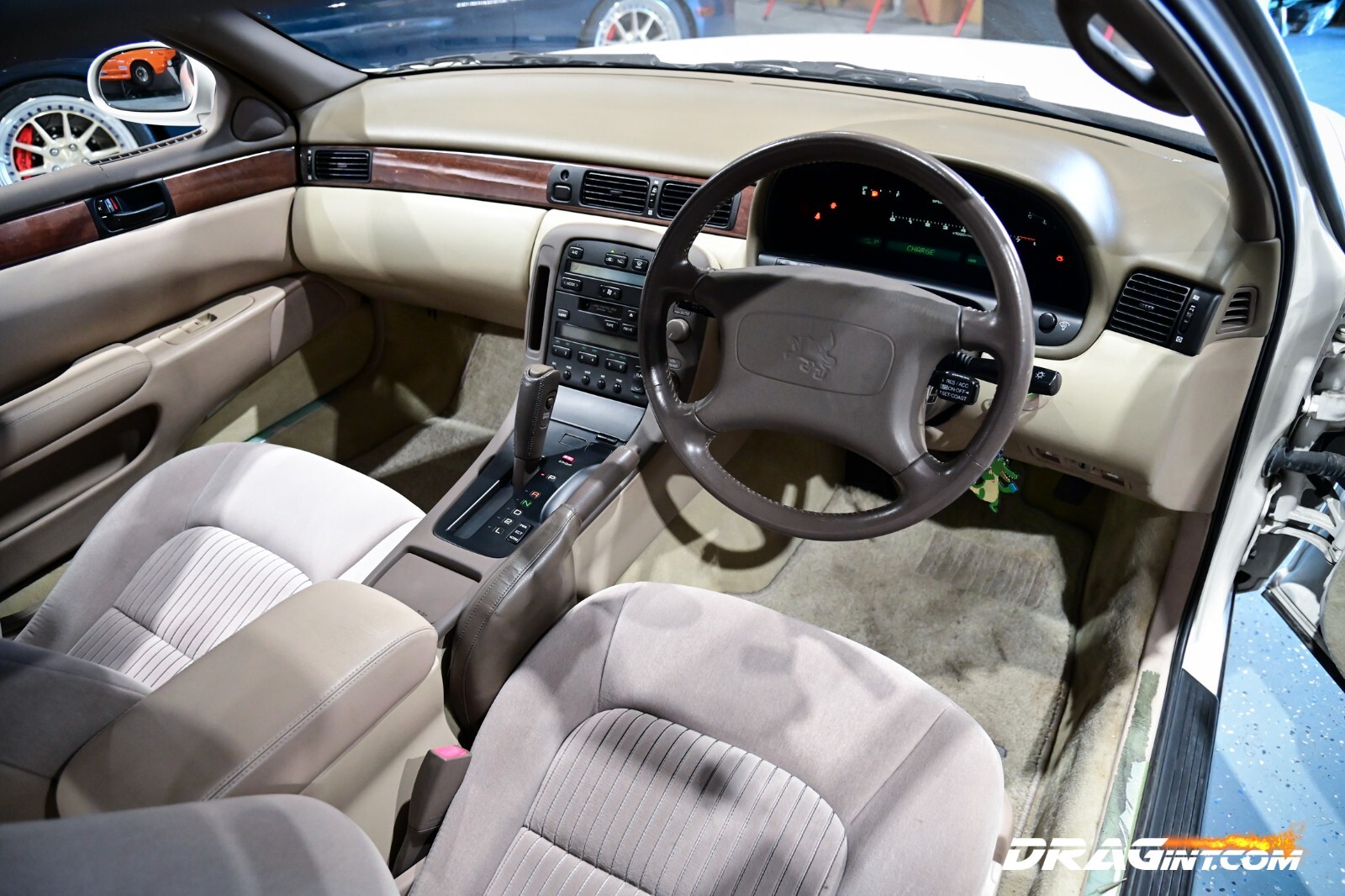 Toyota-Supra-1992-30