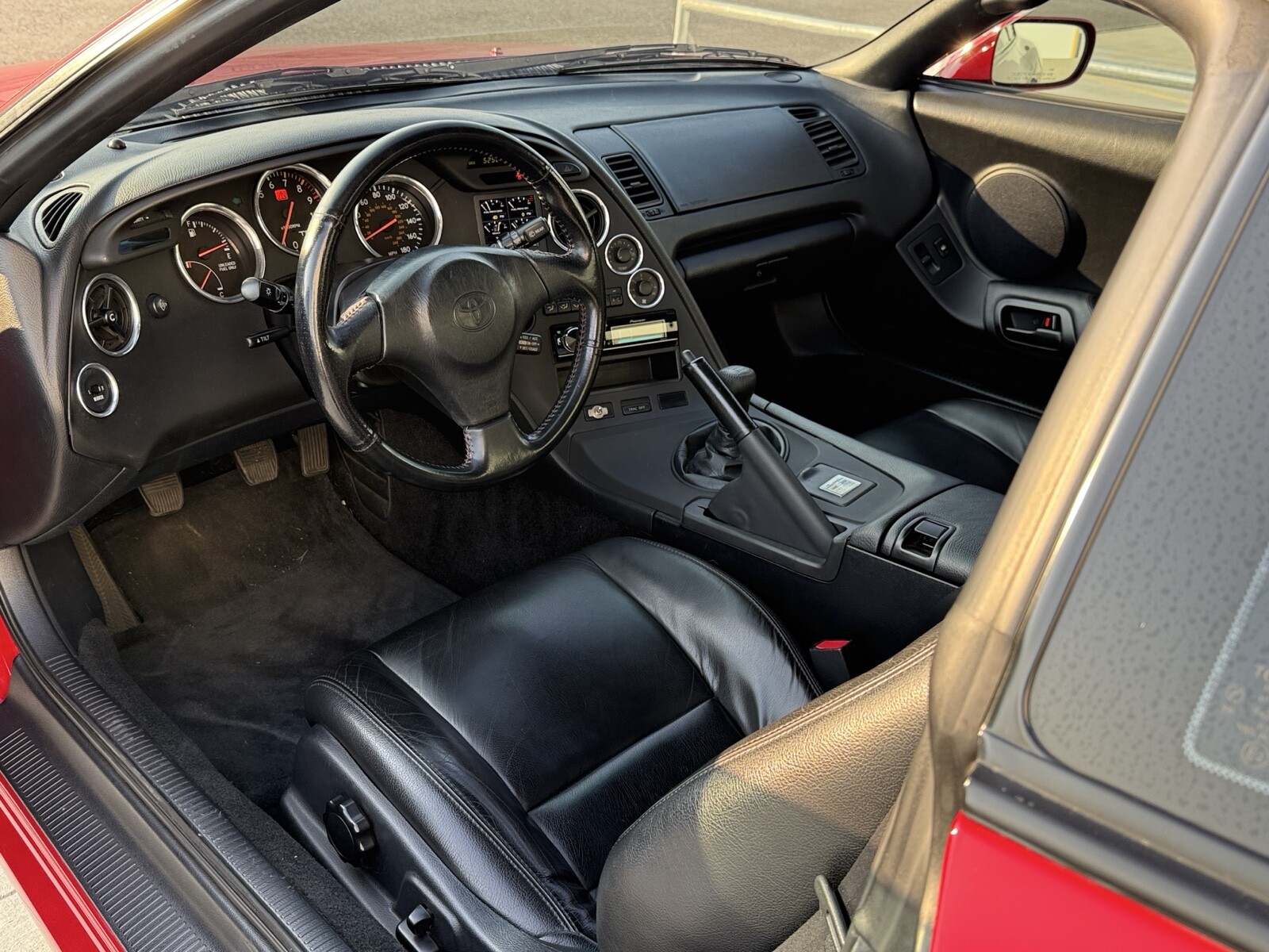 Toyota-Supra-1993-23