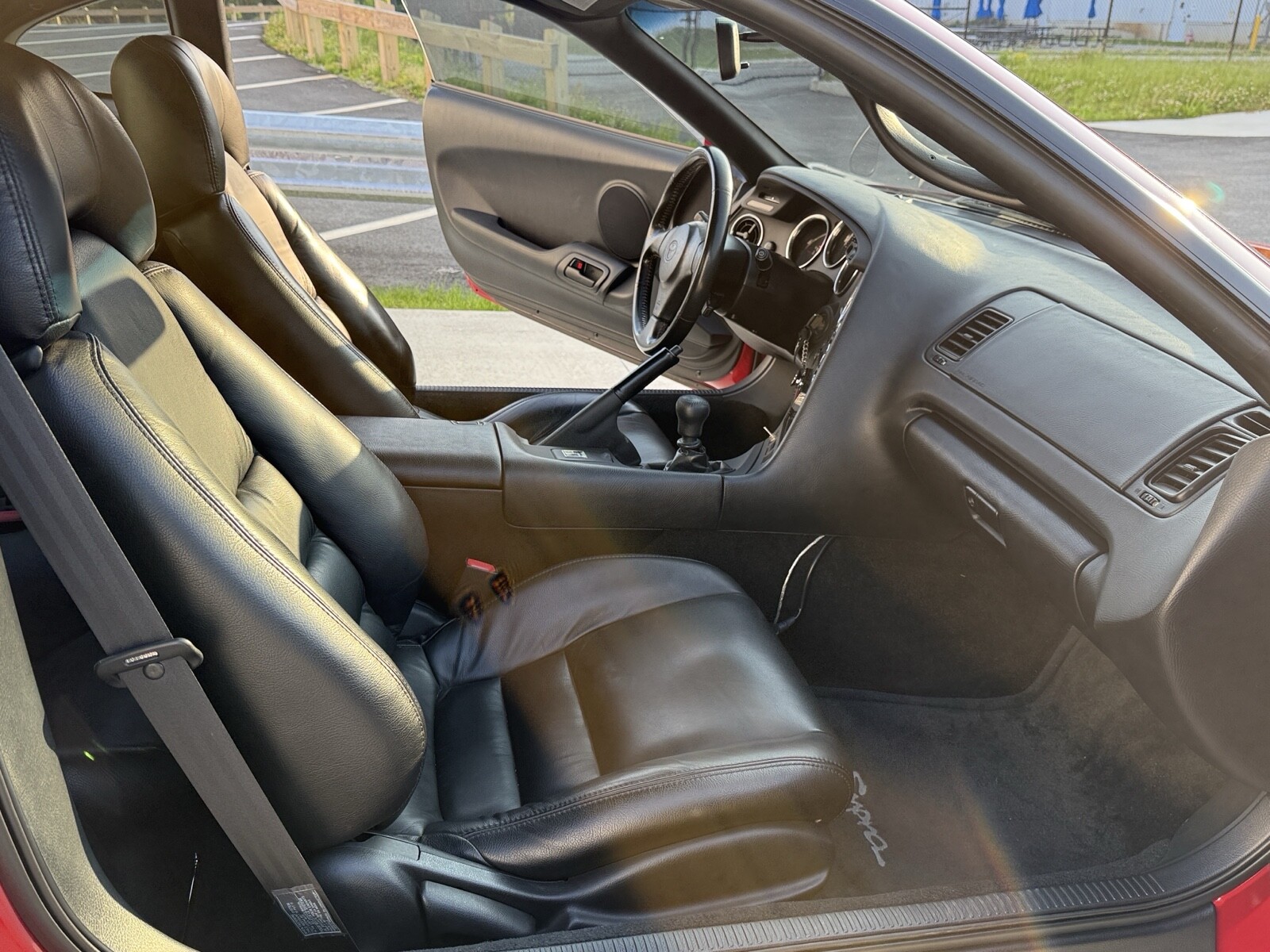 Toyota-Supra-1993-24