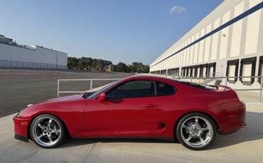 Toyota-Supra-1993-5