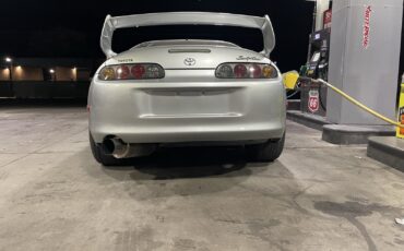 Toyota-Supra-1993-Hatchback-13