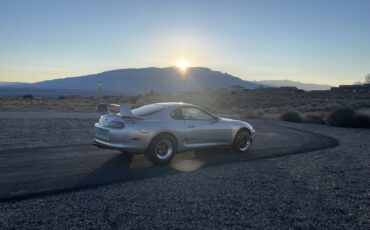 Toyota-Supra-1993-Hatchback-14