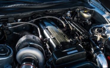 Toyota-Supra-1993-Hatchback-18