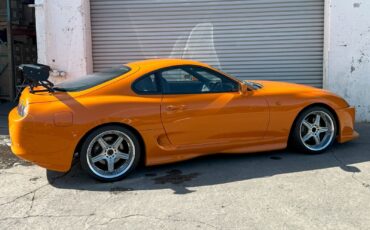 Toyota-Supra-1994-Coupe-6