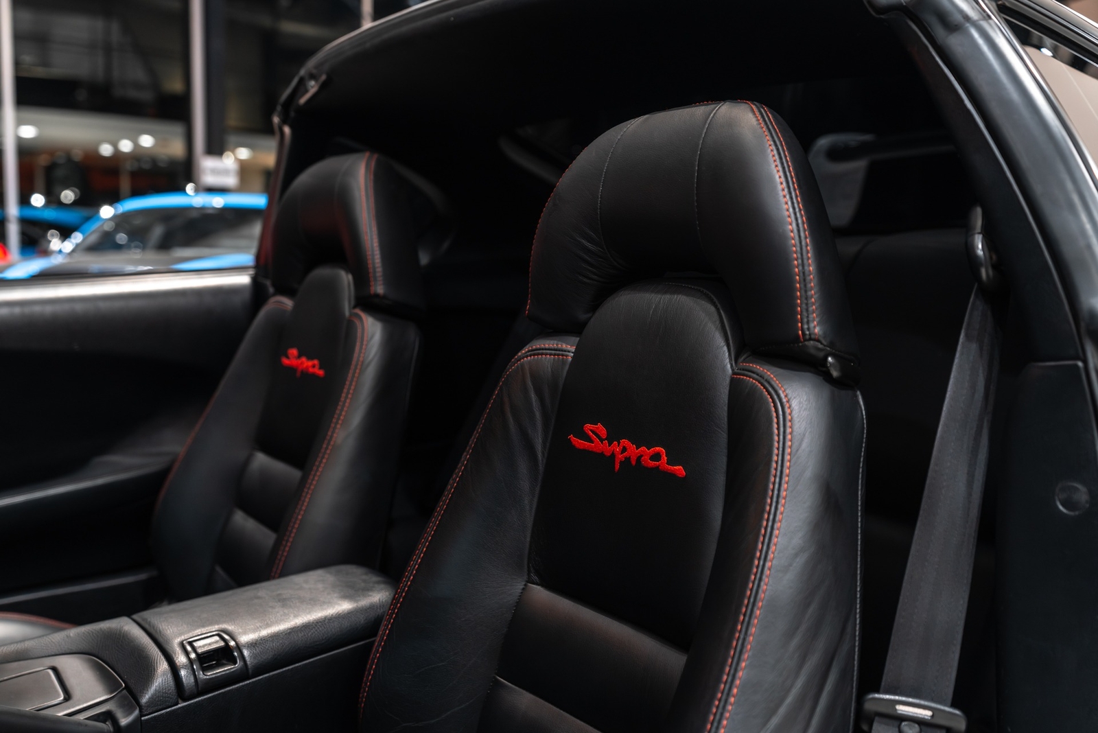 Toyota-Supra-1994-Hatchback-17