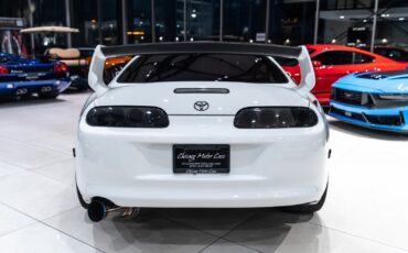 Toyota-Supra-1994-Hatchback-2