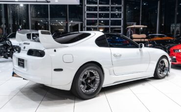 Toyota-Supra-1994-Hatchback-3