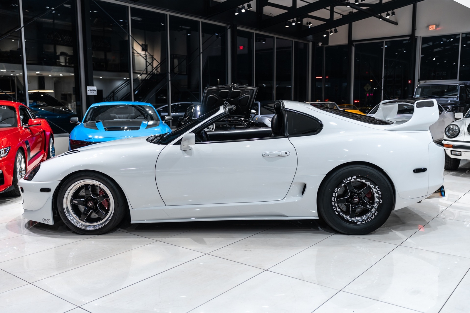 Toyota-Supra-1994-Hatchback-35