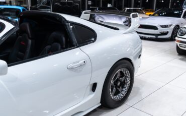 Toyota-Supra-1994-Hatchback-38