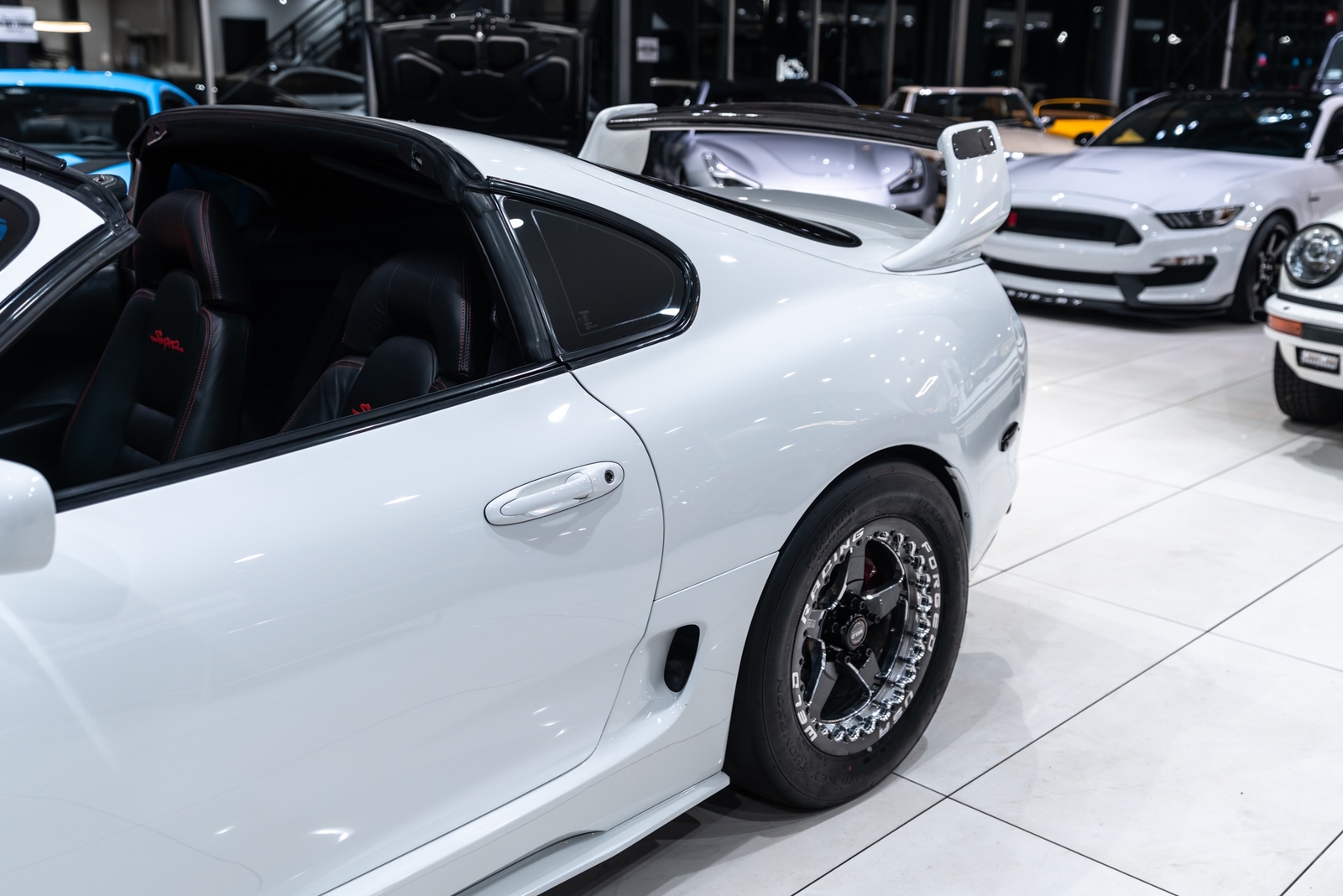 Toyota-Supra-1994-Hatchback-38