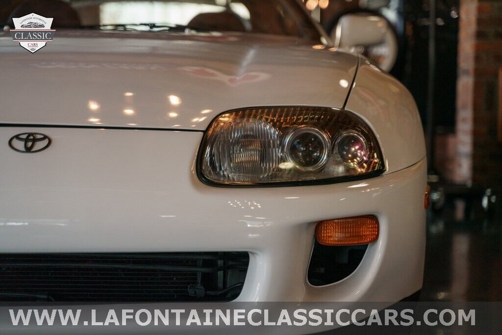 Toyota-Supra-1995-2D-Coupe-15