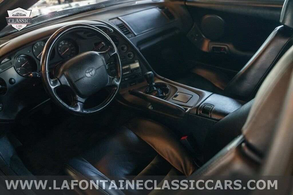 Toyota-Supra-1995-2D-Coupe-2