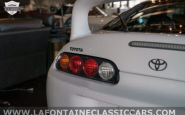 Toyota-Supra-1995-2D-Coupe-24