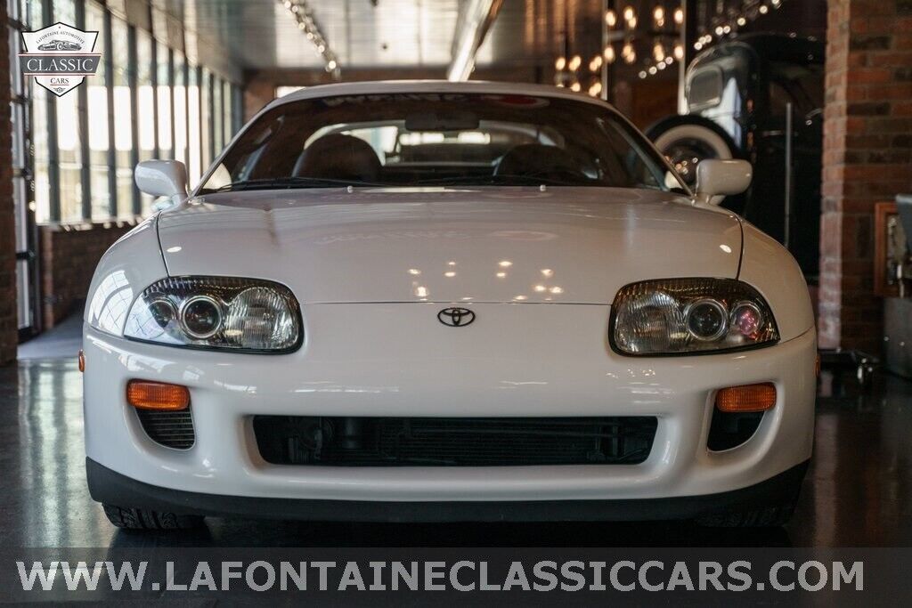 Toyota-Supra-1995-2D-Coupe-4