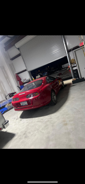 Toyota-Supra-1995-Hatchback-2