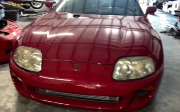 Toyota-Supra-1995-Hatchback-9