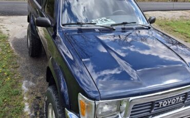 Toyota-Tacoma-1991-Standard-Cab-Pickup-13