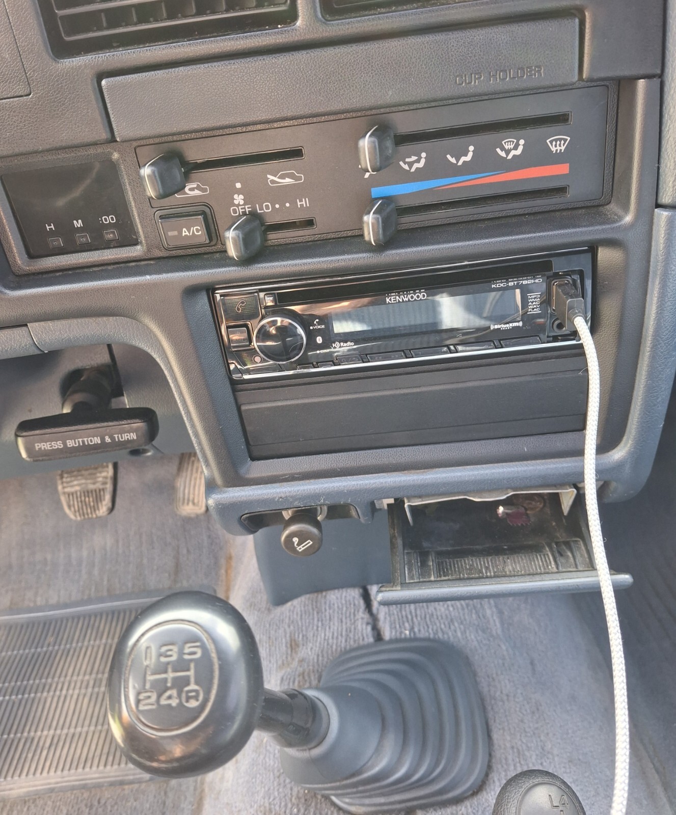 Toyota-Tacoma-1991-Standard-Cab-Pickup-25