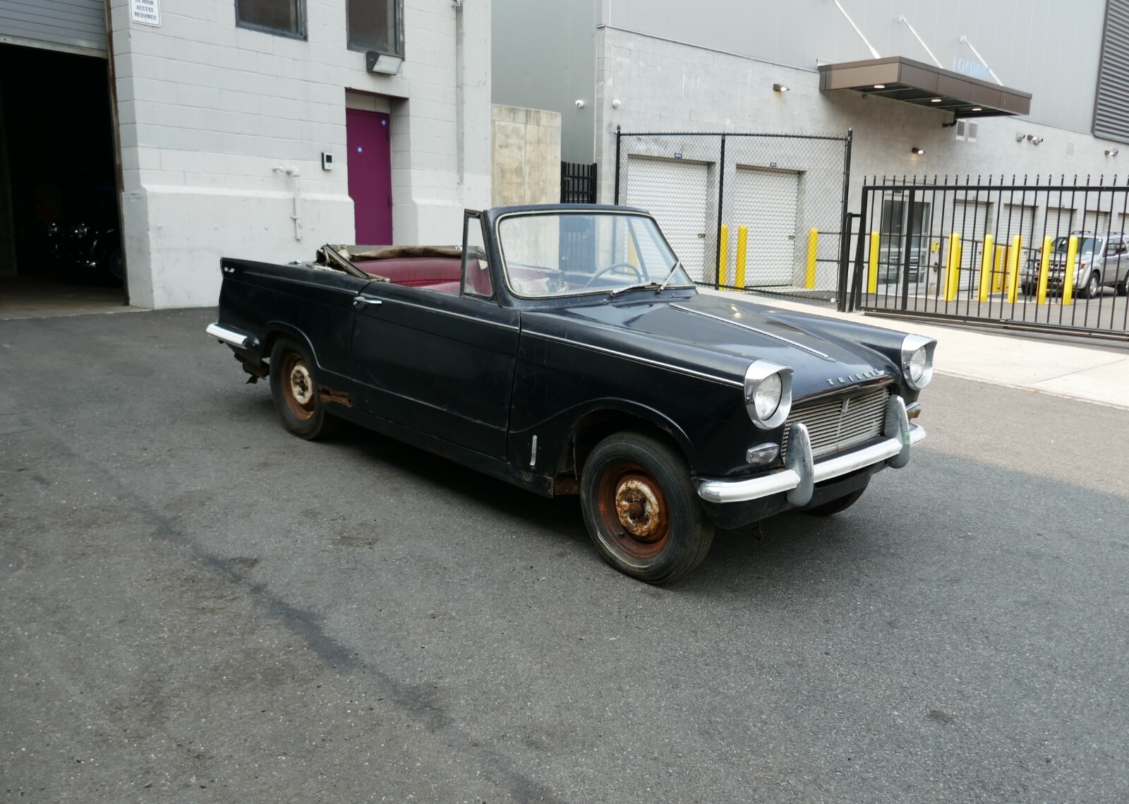 Triumph-Herald-1964