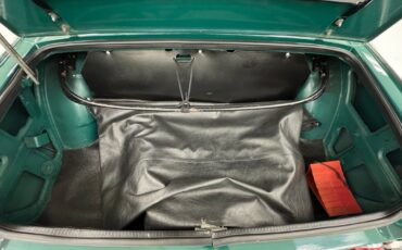 Triumph-Spitfire-1967-Convertible-25