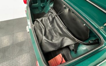Triumph-Spitfire-1967-Convertible-26