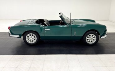 Triumph-Spitfire-1967-Convertible-5