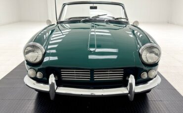 Triumph-Spitfire-1967-Convertible-7