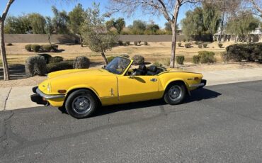 Triumph-Spitfire-1971-Convertible-2