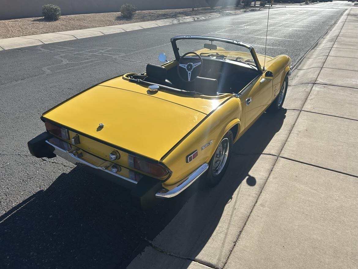 Triumph-Spitfire-1971-Convertible-7