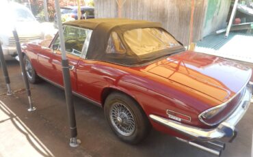 Triumph-Stag-1973-red-3