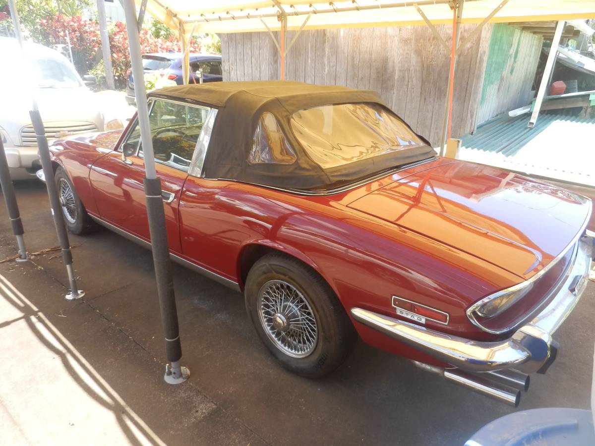 Triumph-Stag-1973-red-3