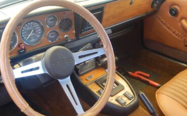Triumph-Stag-1973-red-6