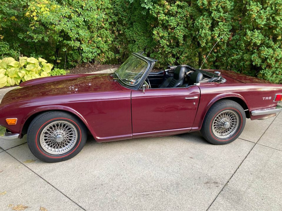 Triumph-TR-6-1970-Convertible-9