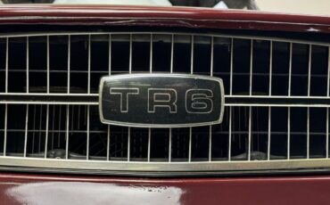 Triumph-TR-6-1971-Convertible-9