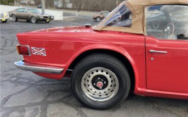 Triumph-TR-6-1972-12