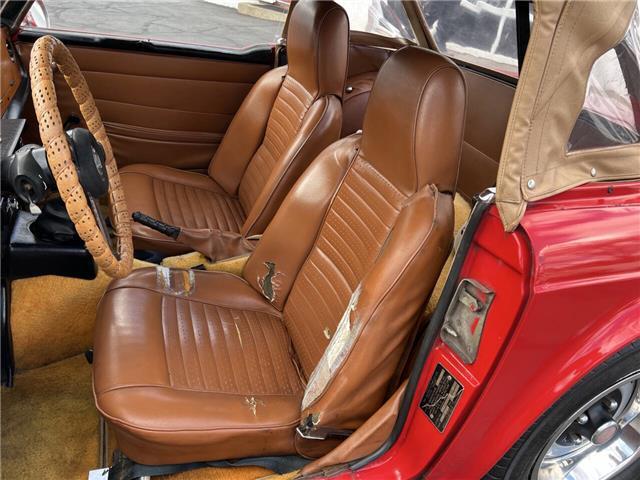 Triumph-TR-6-1972-15