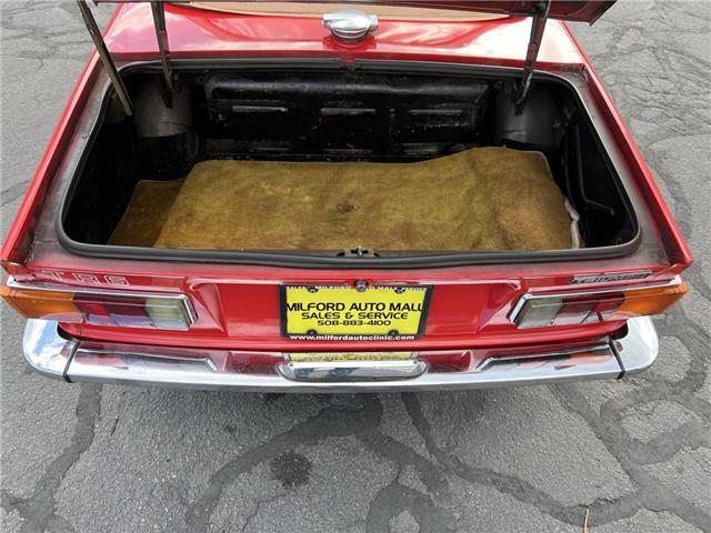 Triumph-TR-6-1972-19