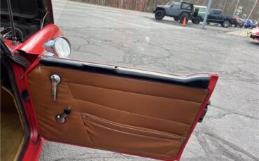 Triumph-TR-6-1972-22
