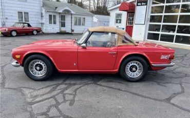Triumph-TR-6-1972-3