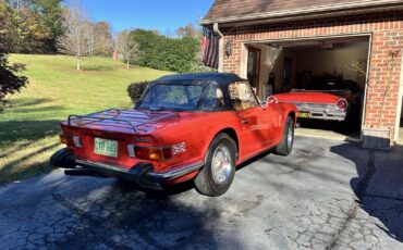 Triumph-TR-6-1974-1