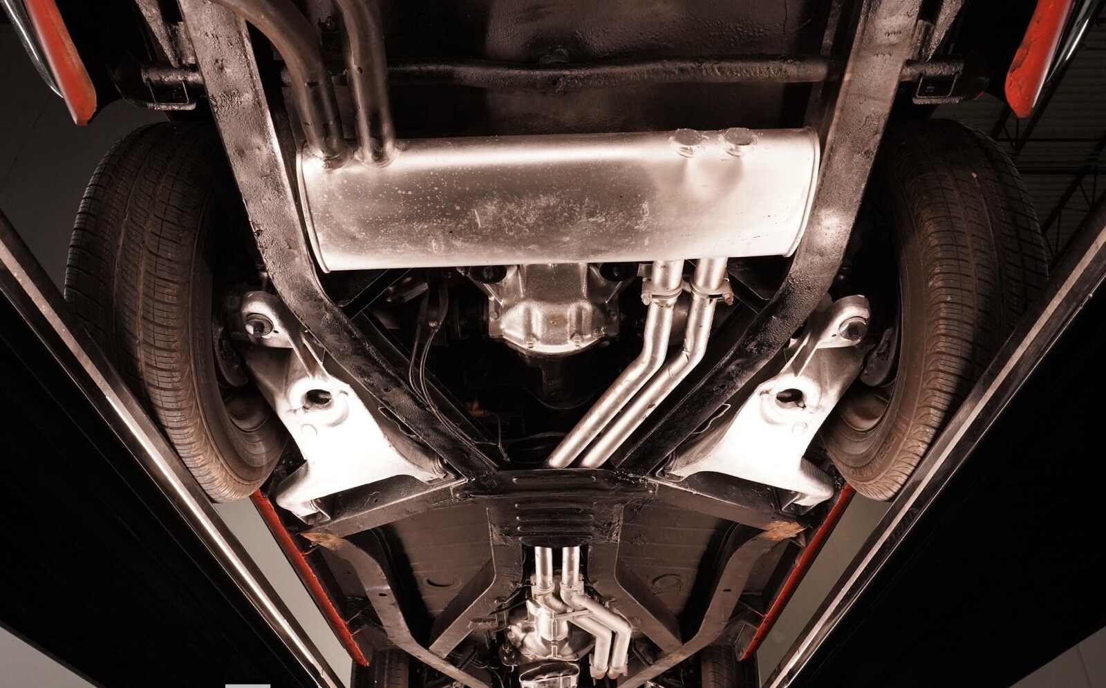 Triumph-TR-6-1974-15