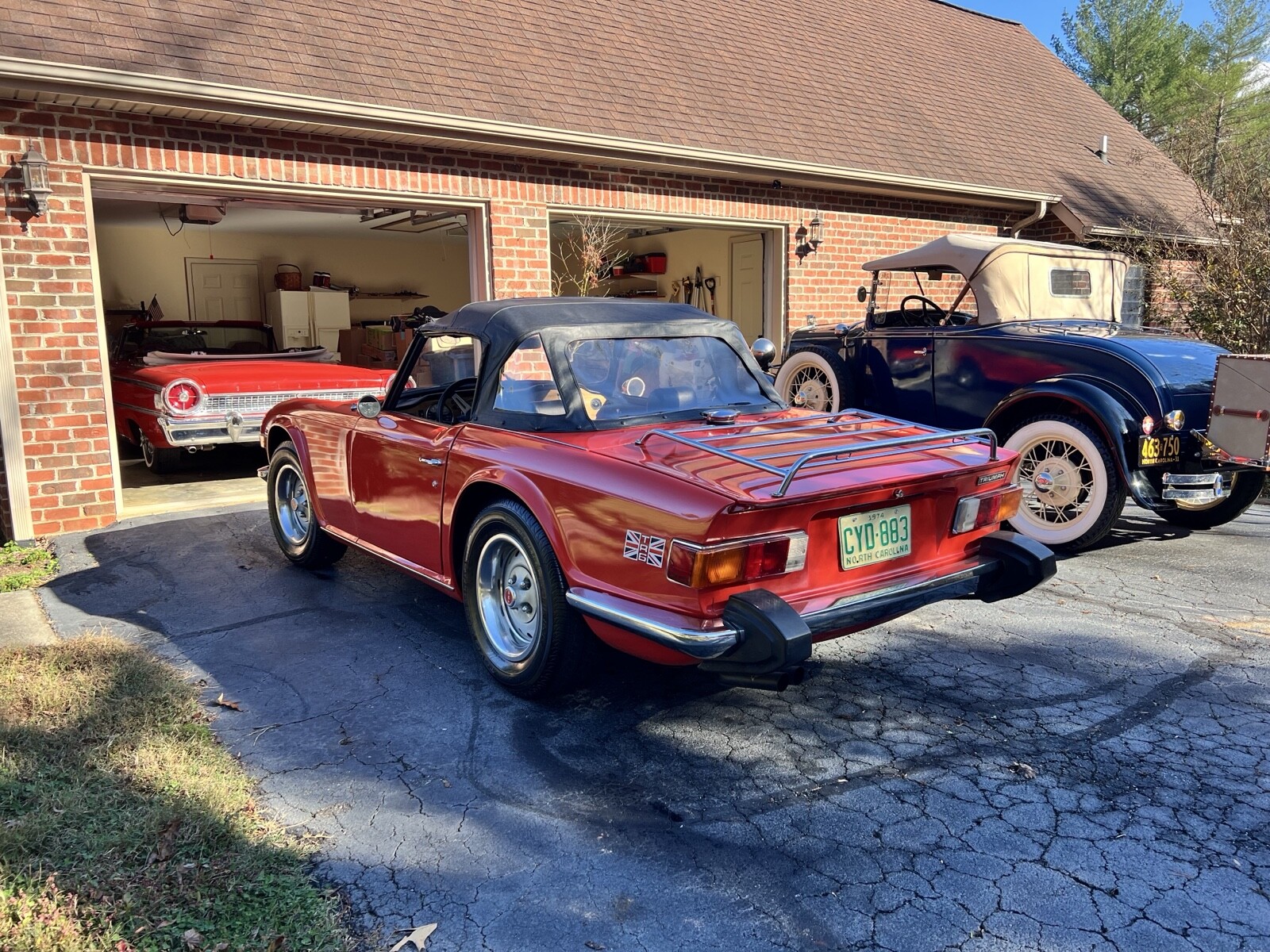 Triumph-TR-6-1974