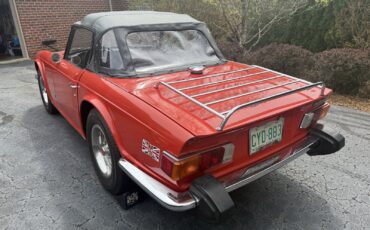 Triumph-TR-6-1974-4