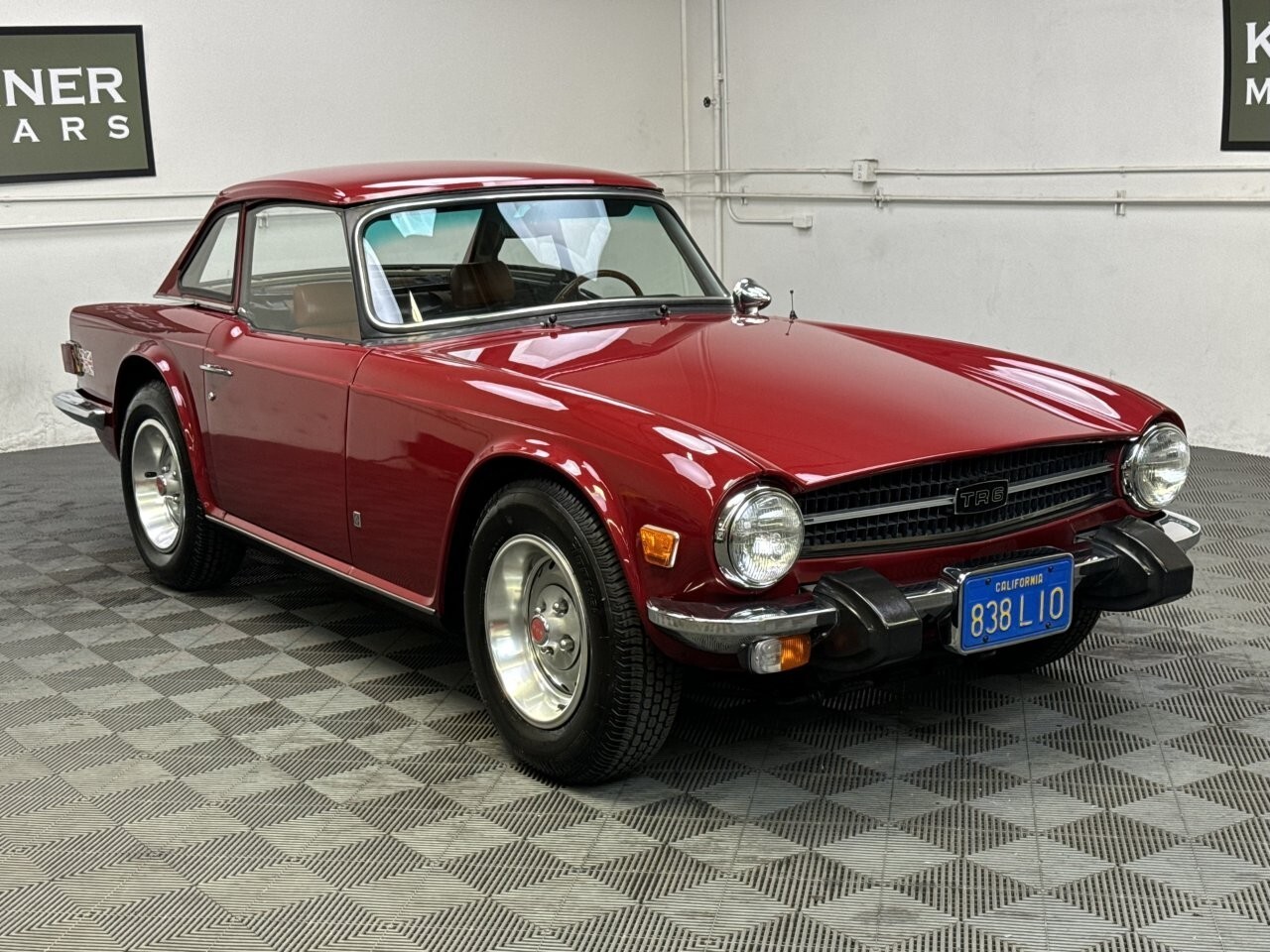Triumph-TR-6-1974