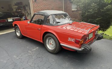 Triumph-TR-6-1974-7