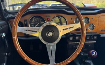 Triumph-TR-6-1974-Convertible-35