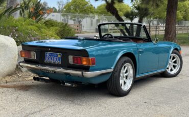 Triumph-TR-6-1975-Convertible-20
